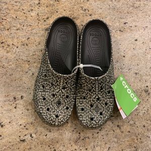 Croc clogs